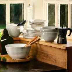 Service HENLEY (16 éléments) -Butlers 1000332765 220215 022 MOOD DETAILS P000000001000332765 mood