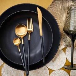 Couverts STILETTO (16 éléments) -Butlers 1000337794 220225 020 MOOD DETAILS P000000001000337794 mood