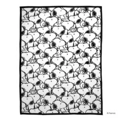 Plaid PEANUTS Snoopy Allover -Butlers 1000343665 220401 030 DETAILS P000000001000343665