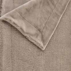 Couverture TODDY -Butlers 1000399333 230801 060 DETAILS P000000001000399333